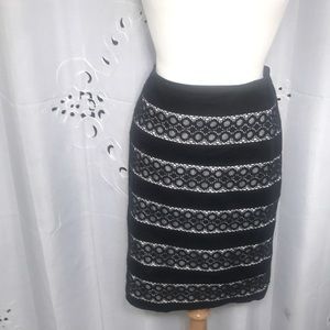 White House Black Market pencil size 6 skirt.